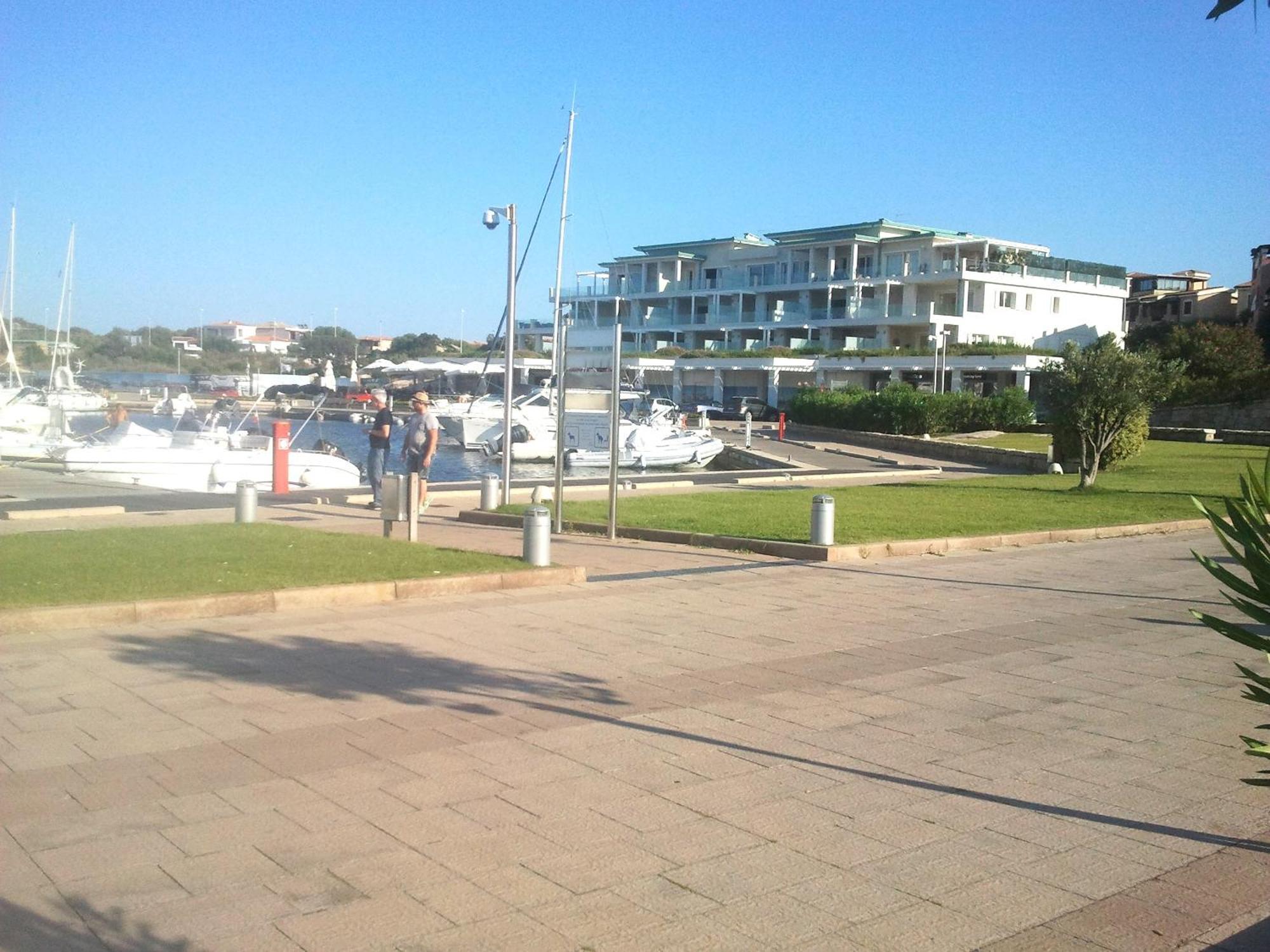 Marina Of Olbia Apartment Exteriör bild